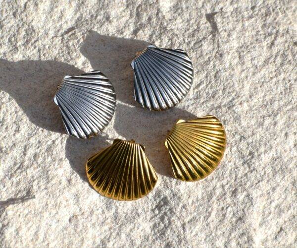 ARIEL Bold Shell Earings - Image 2